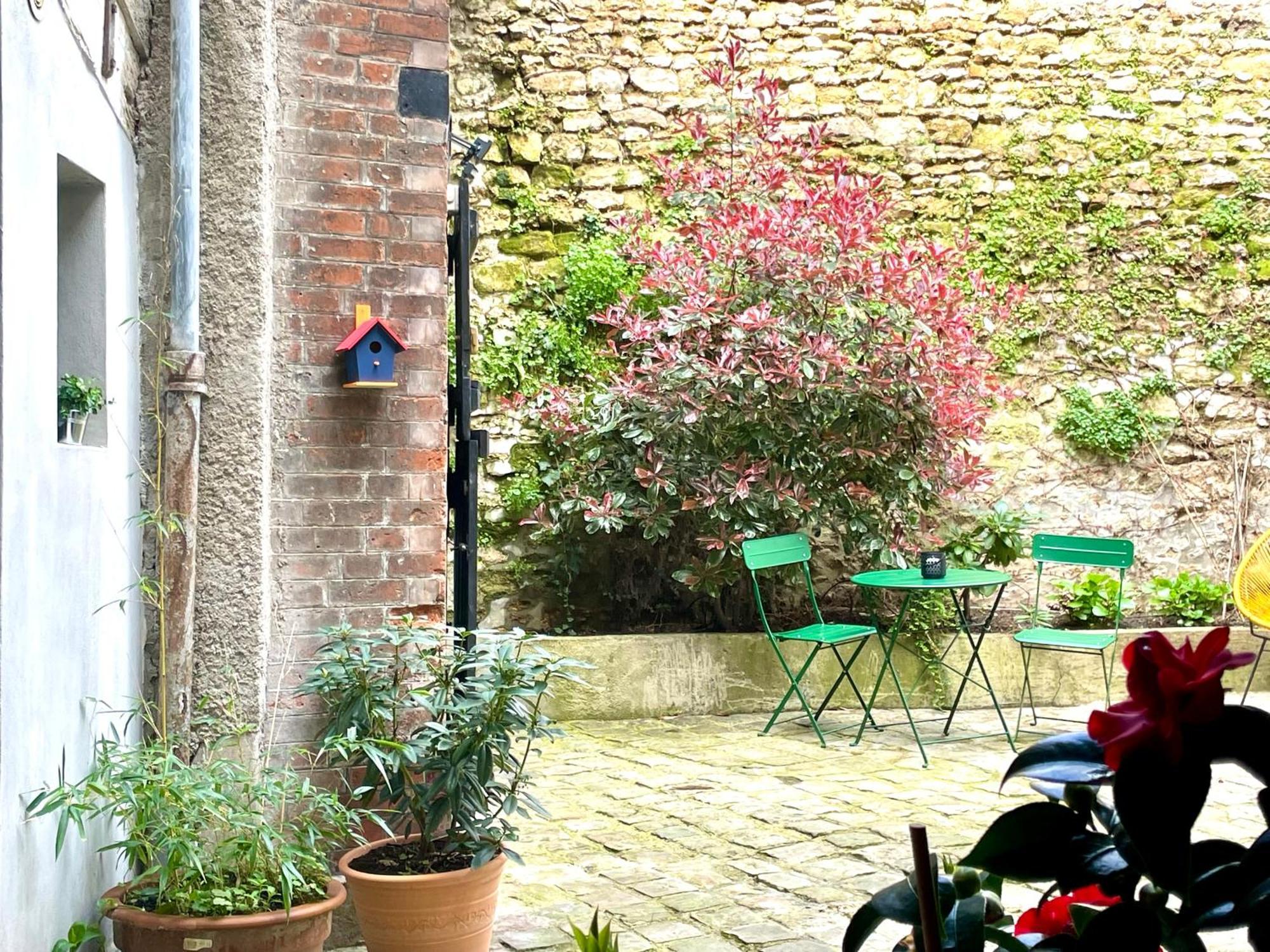 Studio Renove Et Tres Fonctionnel, Marly-Le-Roi Marly-le-Roi Exterior foto